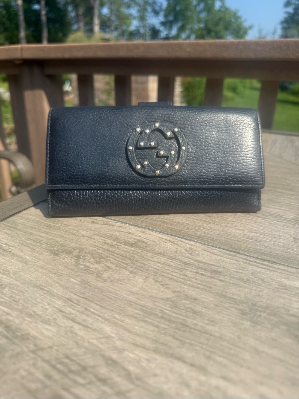 GUC Gucci Soho Studded
Interlocking G Continental Calf Leather Wallet